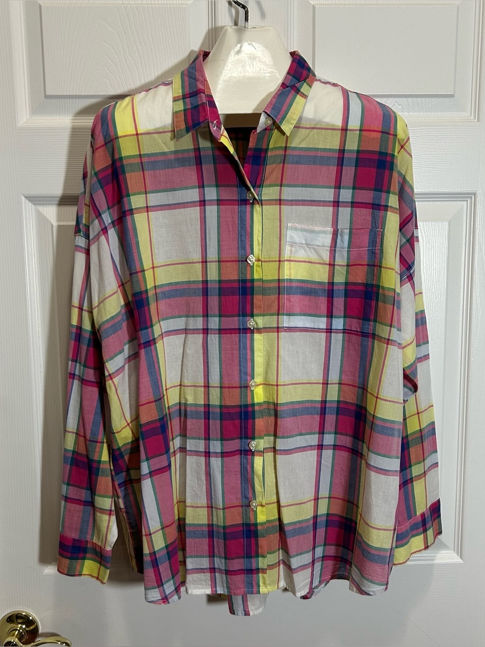 Old Navy Boyfriend Multicolor Plaid Button-Down Shirt